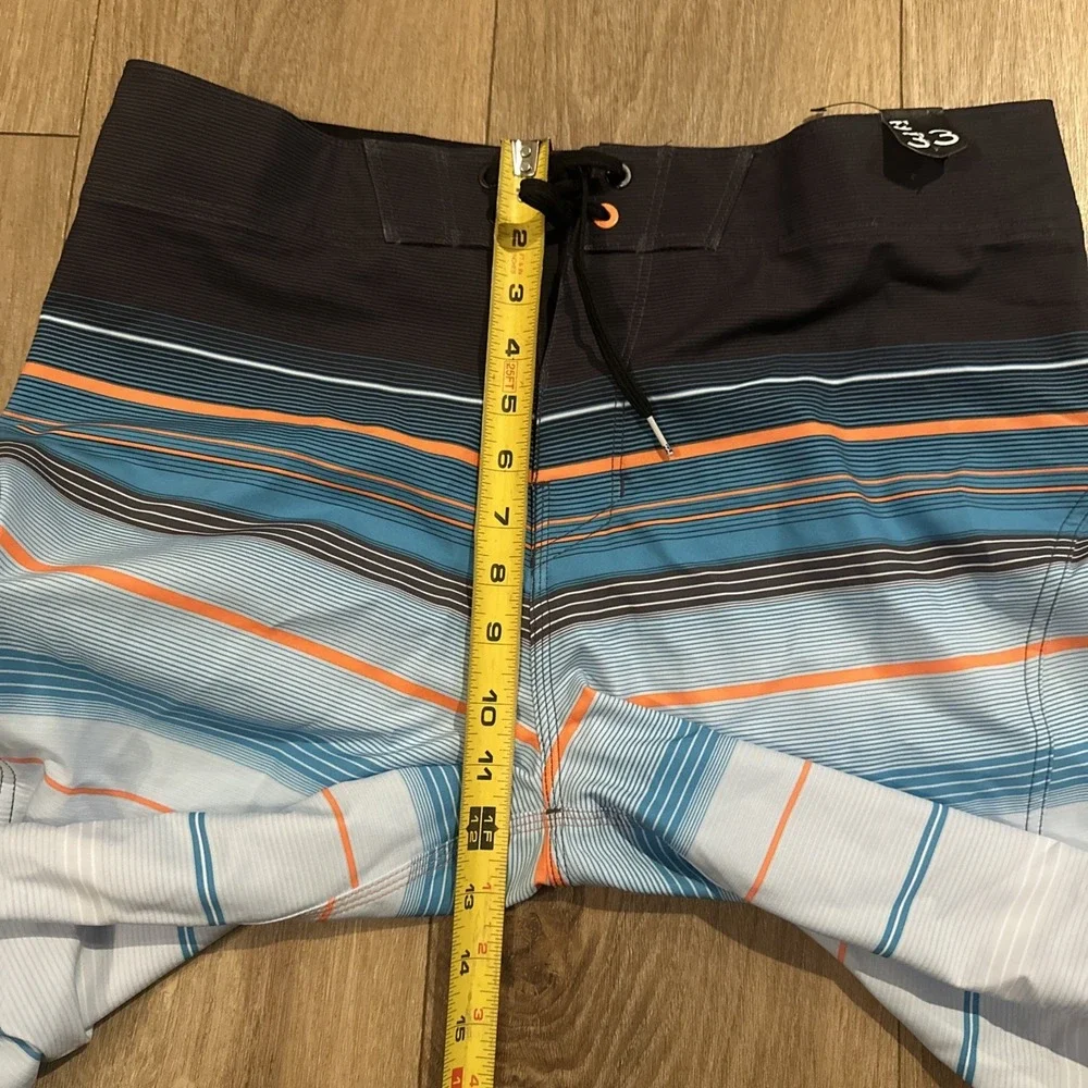Billabong Platinum-X All Day Lightweight Cargo Board Shorts Pocket Striped 33